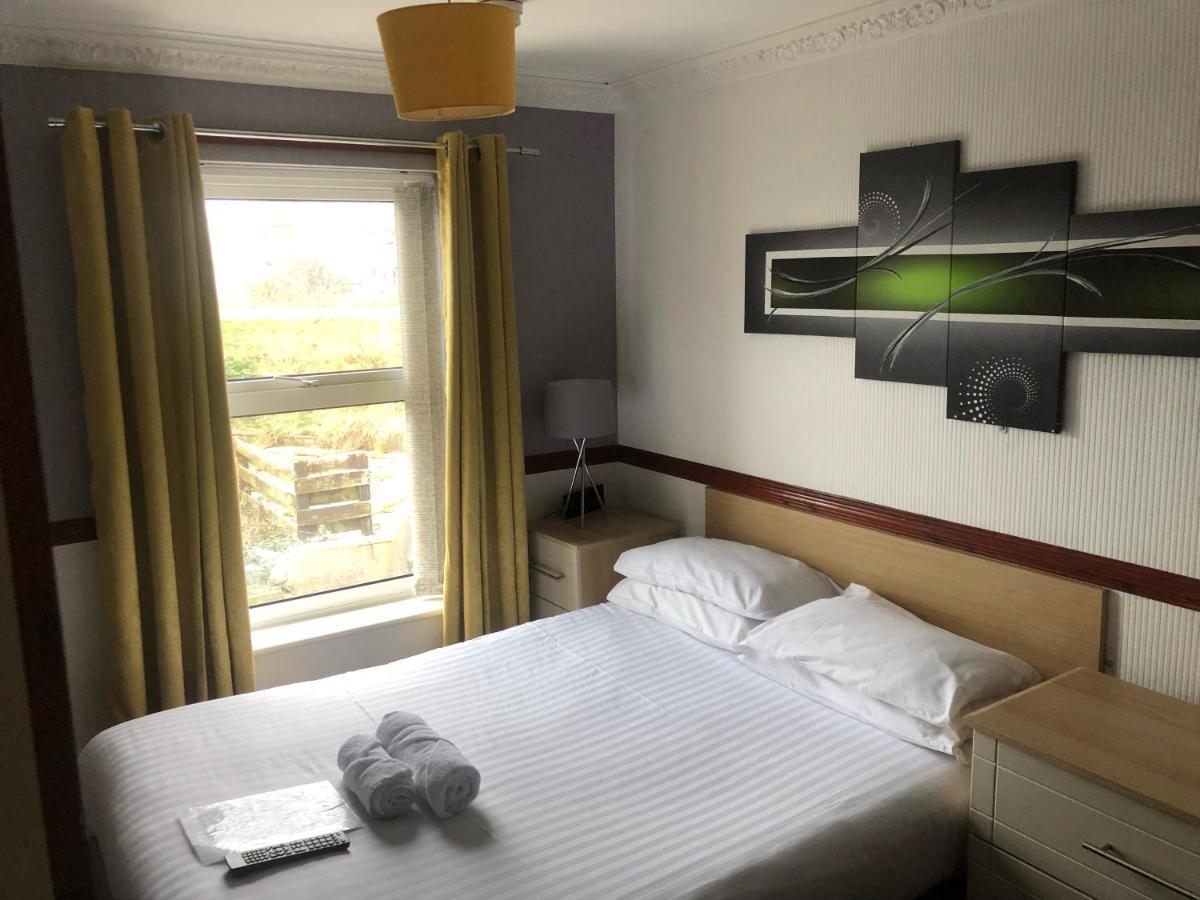 Boathouse Hotel Holyhead Luaran gambar