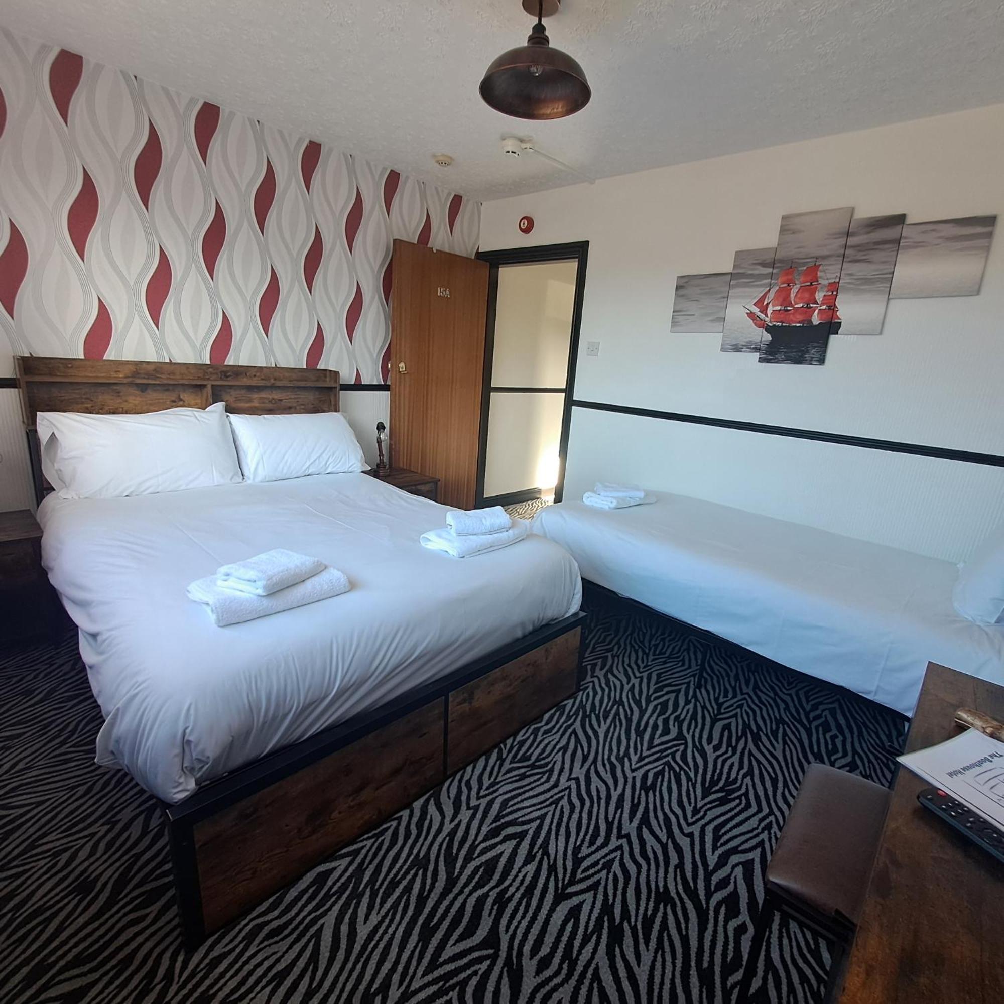 Boathouse Hotel Holyhead Luaran gambar
